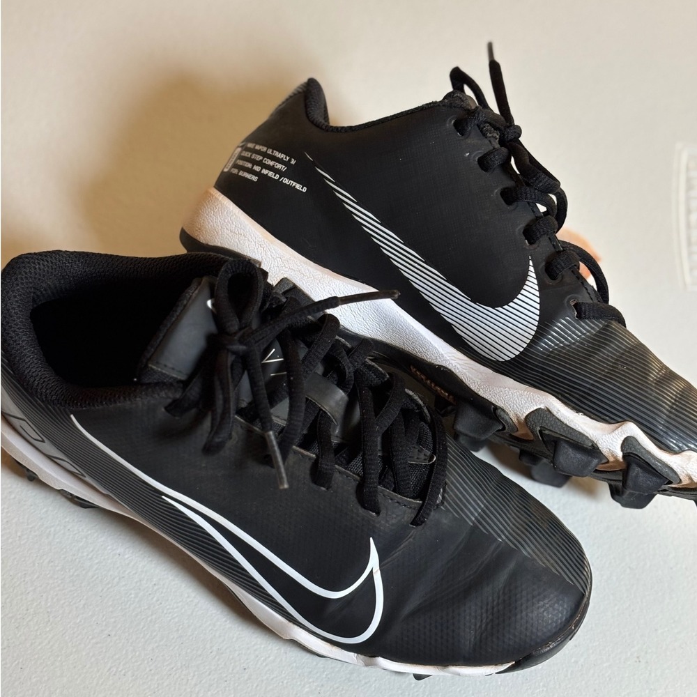 Nike Kids Black and White Athletic Sneakers